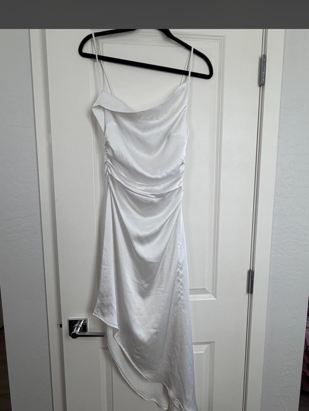 Stunning ASTR the Label Mirie Cowl Neck Asymmetric Satin Midi Dress -NWOT